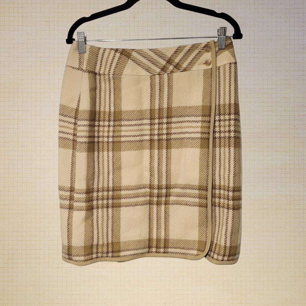 Dark Academia Liz Claiborne Wool Tweed Wrap Midi Skirt Size 8 Warm Buttons Lined